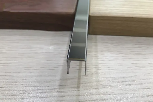 Ưu Điểm Của Nẹp Trang Trí Inox Chữ U10mm Giá Rẻ