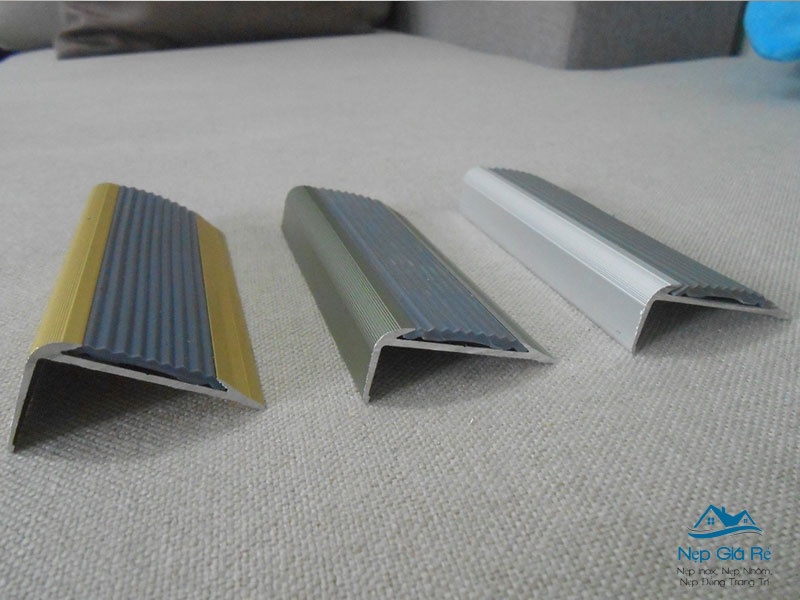 Su-da-dang-trong-mau-sac-nepgiare