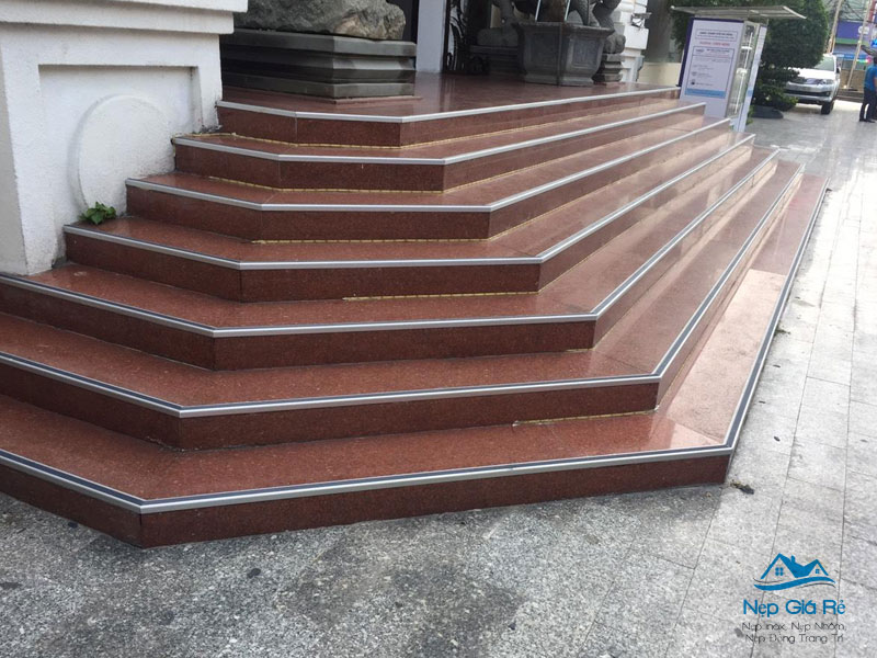 Ung-dung-cua-nep-nhom-chong-truot-nlp20-nepgiare