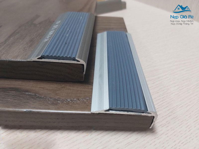 Ung-dung-cua-nep-nhom-chong-truot-nlp8-nepgiare