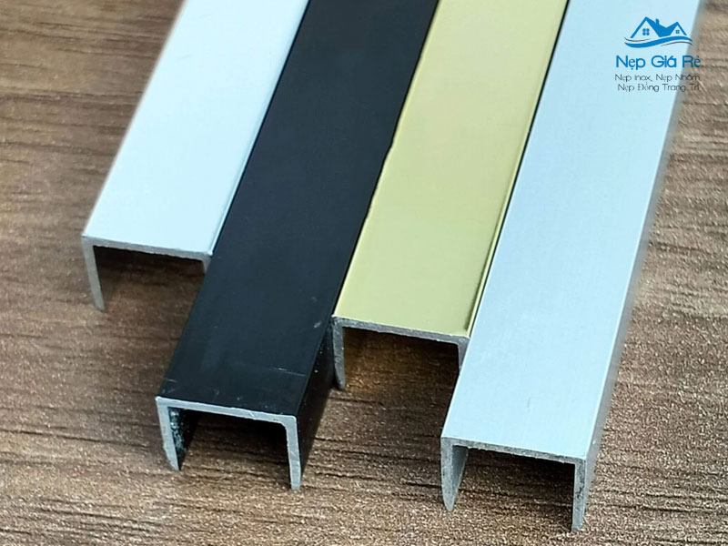 Ung-dung-cua-nep-nhom-u-10mm-nepgiare