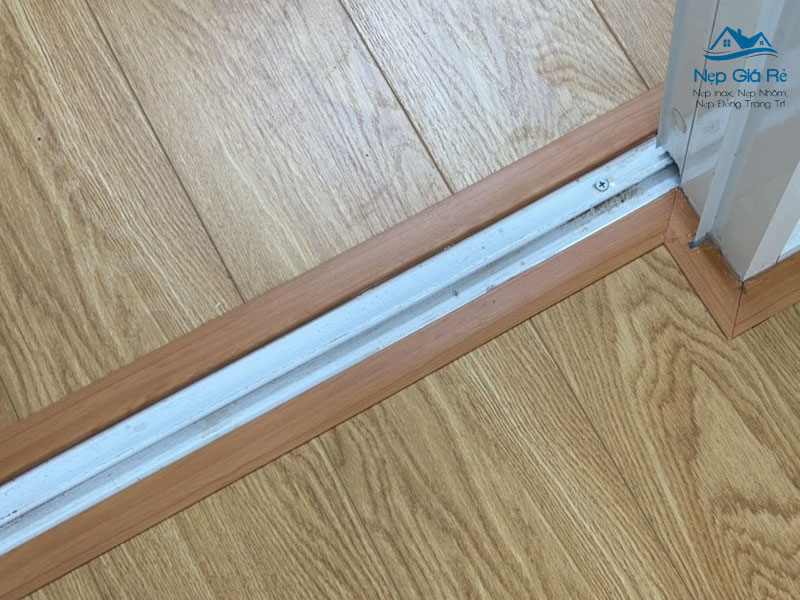 Ung-dung-cua-nep-nhua-ket-thuc-nepgiare