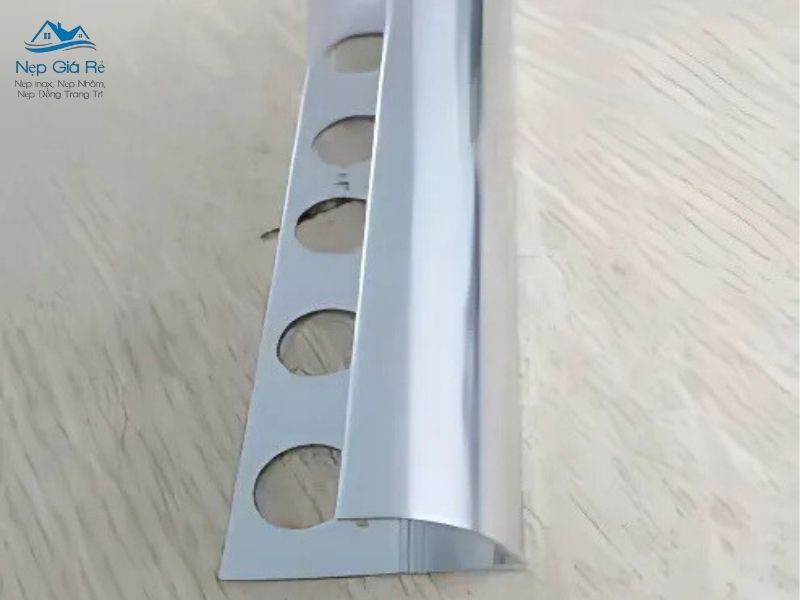 Đặc điểm Nổi Bật Của Nẹp Nhựa Bo Góc Tròn Tj-10 (w)