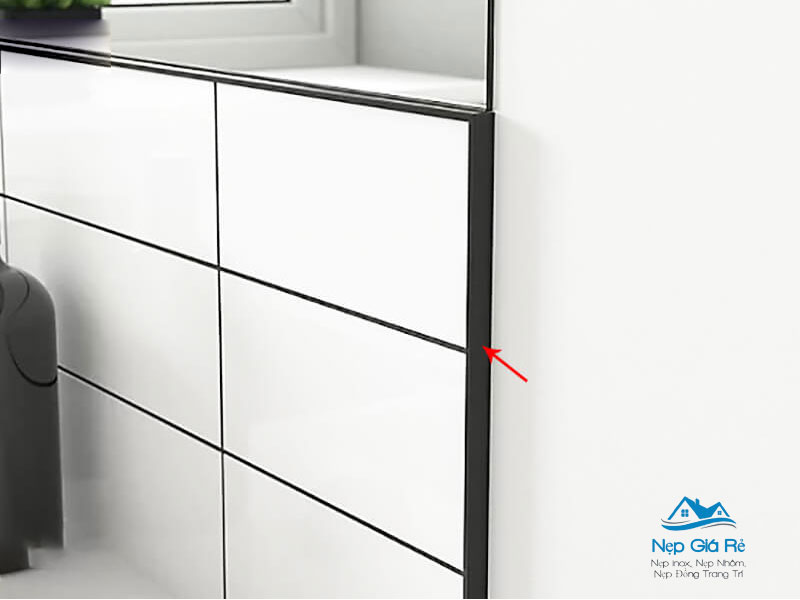Dac-diem-noi-bat-cua-nep-inox-bo-canh-s-c340-den-mo-nepgiare