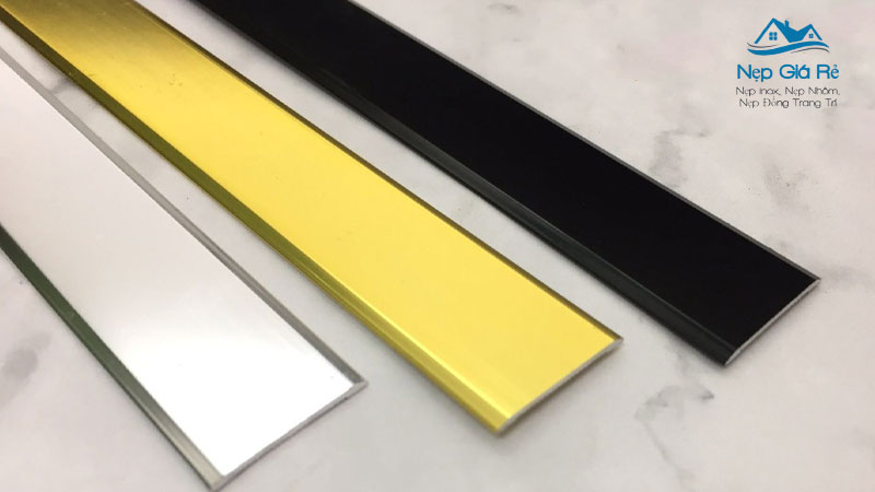 Trang-tri-tran-thach-cao-nepgiare