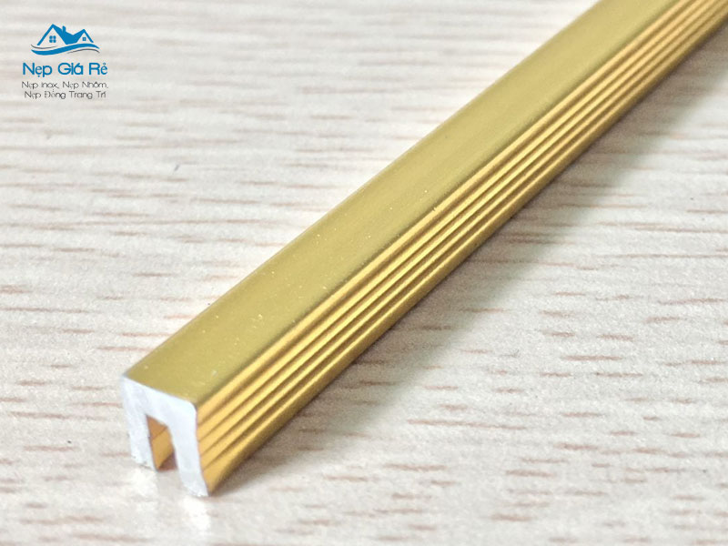 Bao-ve-canh-vien-cua-cac-be-mat-vat-lieu-nepgiare