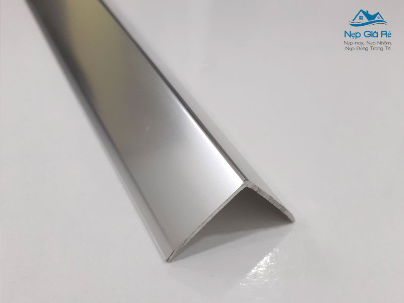 Che-khuyet-diem-va-trang-tri-nepgiare