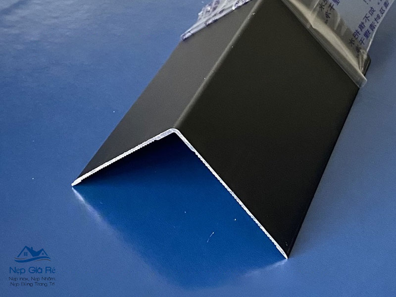 Thong-so-ky-thuat-cua-thanh-nep-v-nhom-50-50-nepgiare