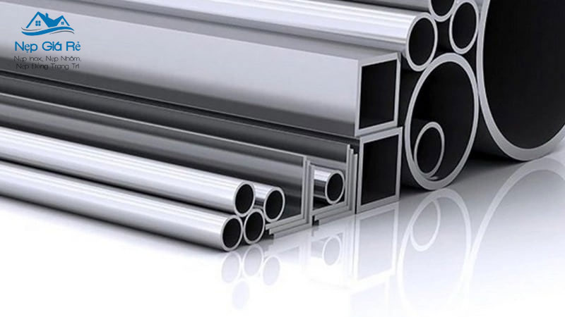 Cach-phan-biet-inox-304-va-inox-316-nepgiare