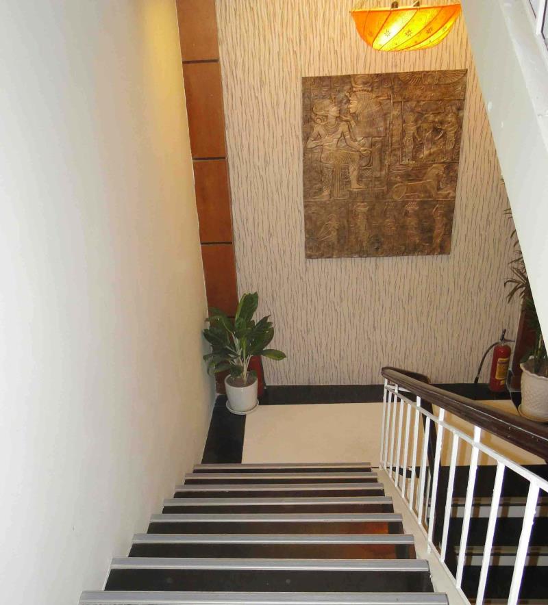 Nẹp chống trơn cầu thang tạo nên vẻ đẹp mới cho không gian nội thất