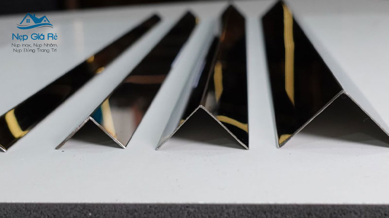 Bang-gia-nep-inox-tai-hung-yen-u-t-v-chi-tiet-nepgiare