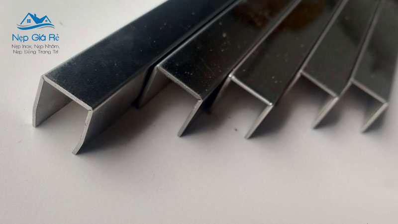 Bang-gia-nep-inox-tai-soc-trang-u-t-v-cao-cap-nepgiare