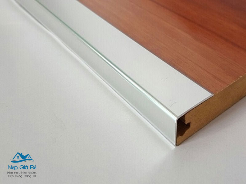 Nep-gia-re-dia-diem-phan-phoi-nep-inox-tai-gia-lai-dang-tin-cay-nepgiare