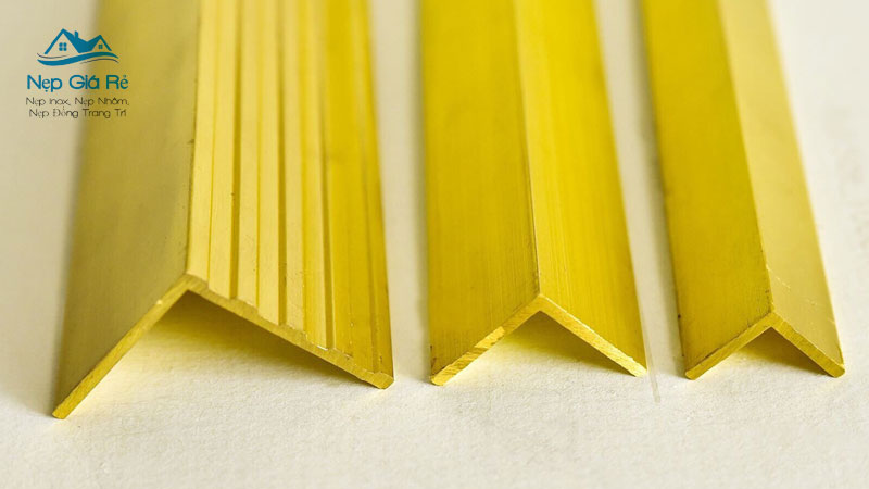 Cach-nhan-biet-nep-dong-chat-luong-cao-trong-thi-truong-nepgiare