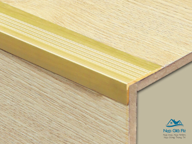 Luu-y-lap-dat-dung-cach-khi-su-dung-nep-dong-trong-xay-dung-nepgiare