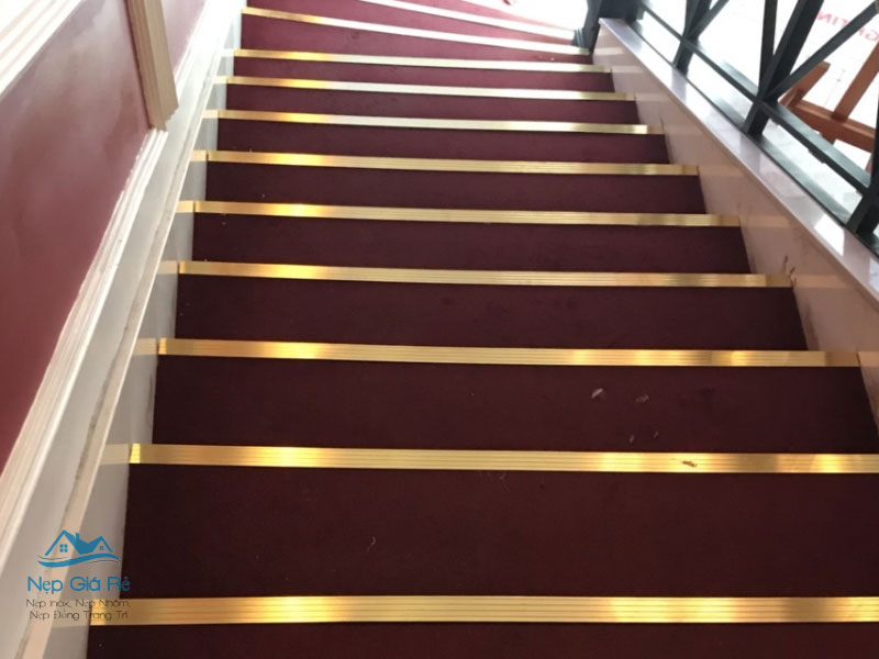 Nep-dong-co-than-thien-voi-moi-truong-khong-1-nepgiare