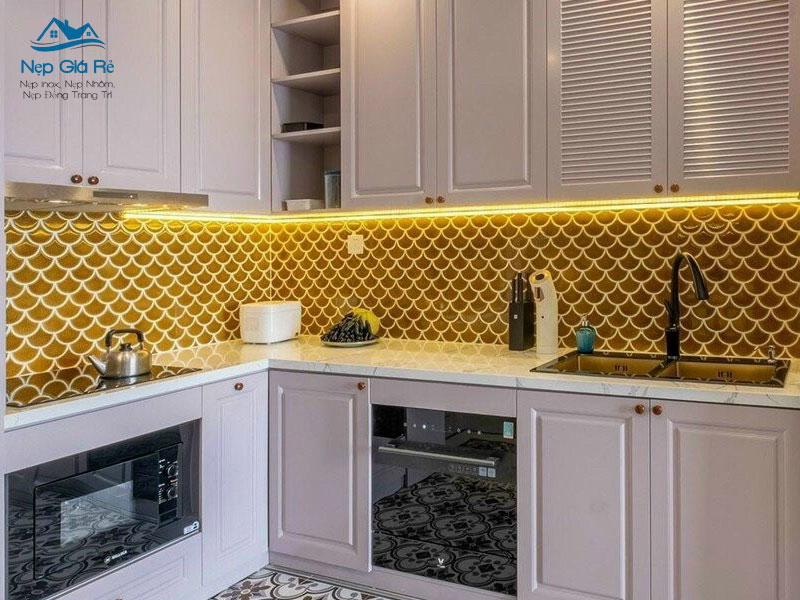 Gach-mosaic-op-bep-nepgiare