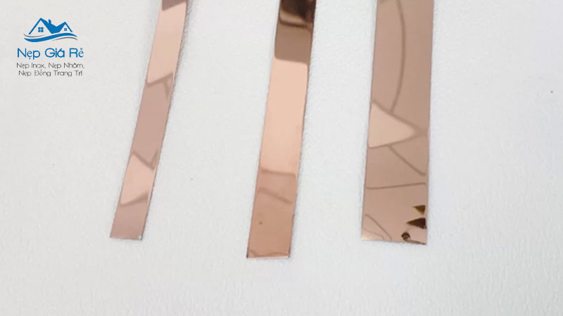 Nep-inox-vang-hong-su-lua-chon-hoan-hao-cho-khong-gian-song-nepgiare