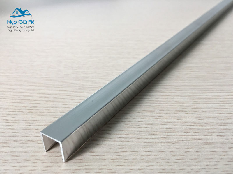 Trang-tri-noi-that-nepgiare