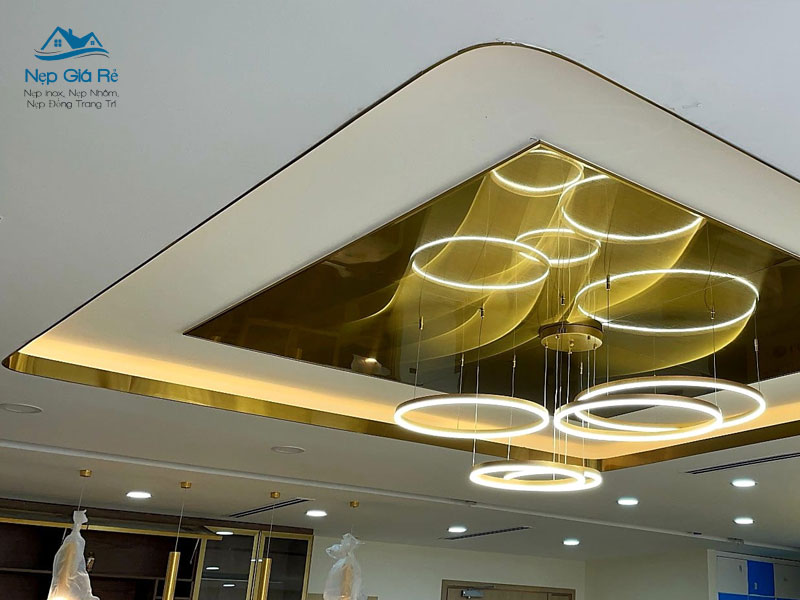 Trang-tri-tran-nha-nepgiare