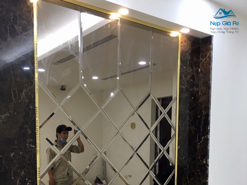 Trang-tri-guong-nepgiare