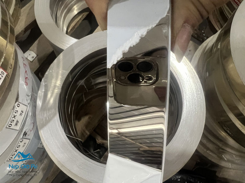 Mau-trang-bac-nepgiare