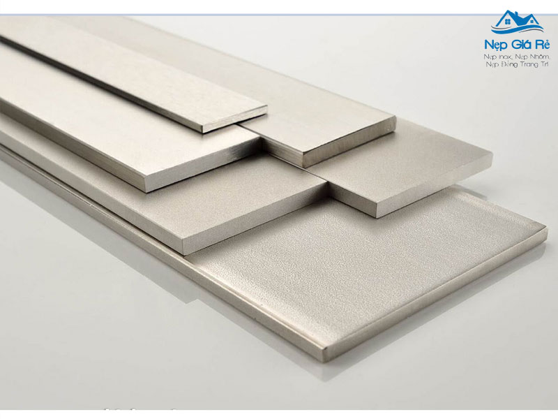 Nep-la-inox-chi-tiet-nho-tao-nen-khong-gian-sang-trong-nepgiare