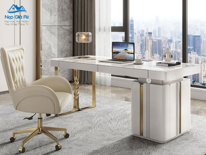 Su-dung-nep-inox-trong-thiet-ke-noi-that-phong-giam-doc-nepgiare