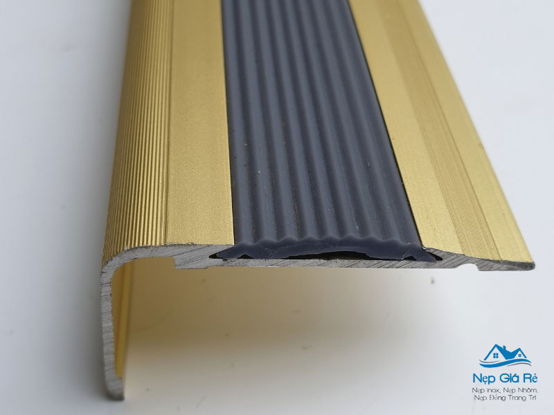 Noi-cung-cap-nep-chong-truot-o-tuyen-quang-uy-tin-gia-tot-nepgiare