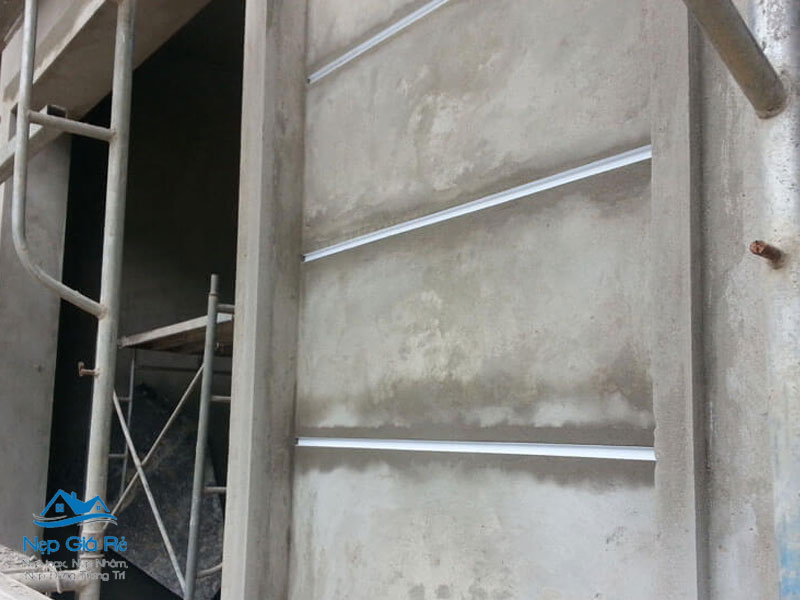 Huong-dan-thi-cong-nep-chi-am-tuong-u15-1-nepgiare