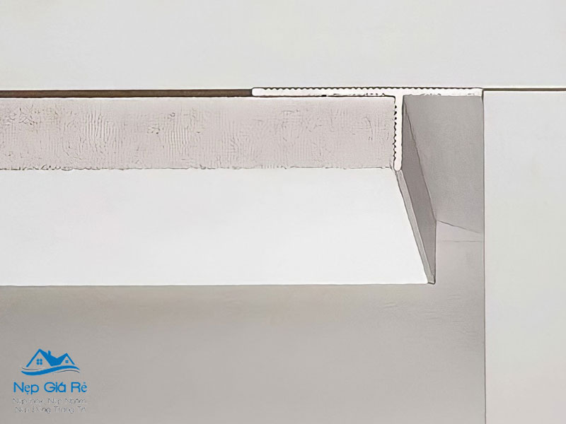 Tinh-ung-dung-thuc-te-cua-nep-tach-khe-vat-lieu-df-10-nepgiare