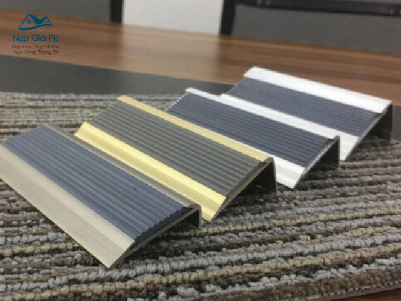 Tong-hop-cac-loai-nep-chong-truot-pho-bien-nepgiare