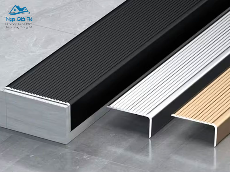 So-sanh-nhanh-nep-nhom-va-nep-dong-loai-nao-dang-mua-hon-nepgiare